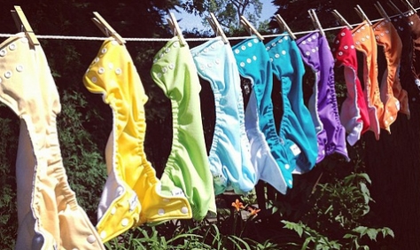 洗濯中の布おむつ