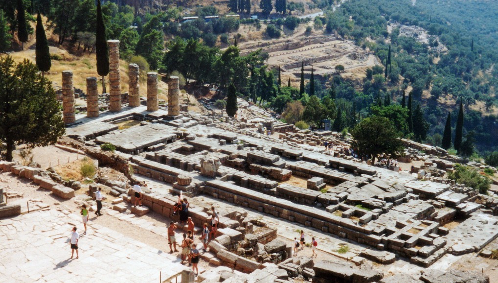 デルフォイ神殿