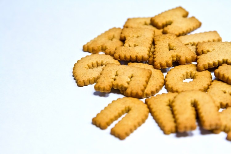アルファベッドのビスケット